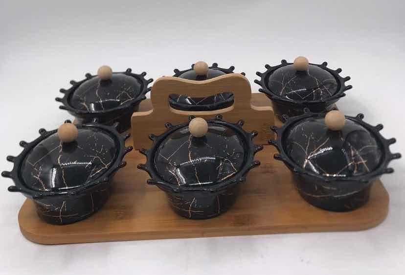 6-Piece Black Marble-Effect Lidded Ceramic Bowl Set on Bamboo Tray with Handle