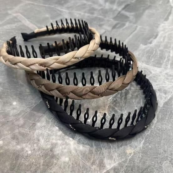 Braided Headband with Comb Teeth, Tan and Black