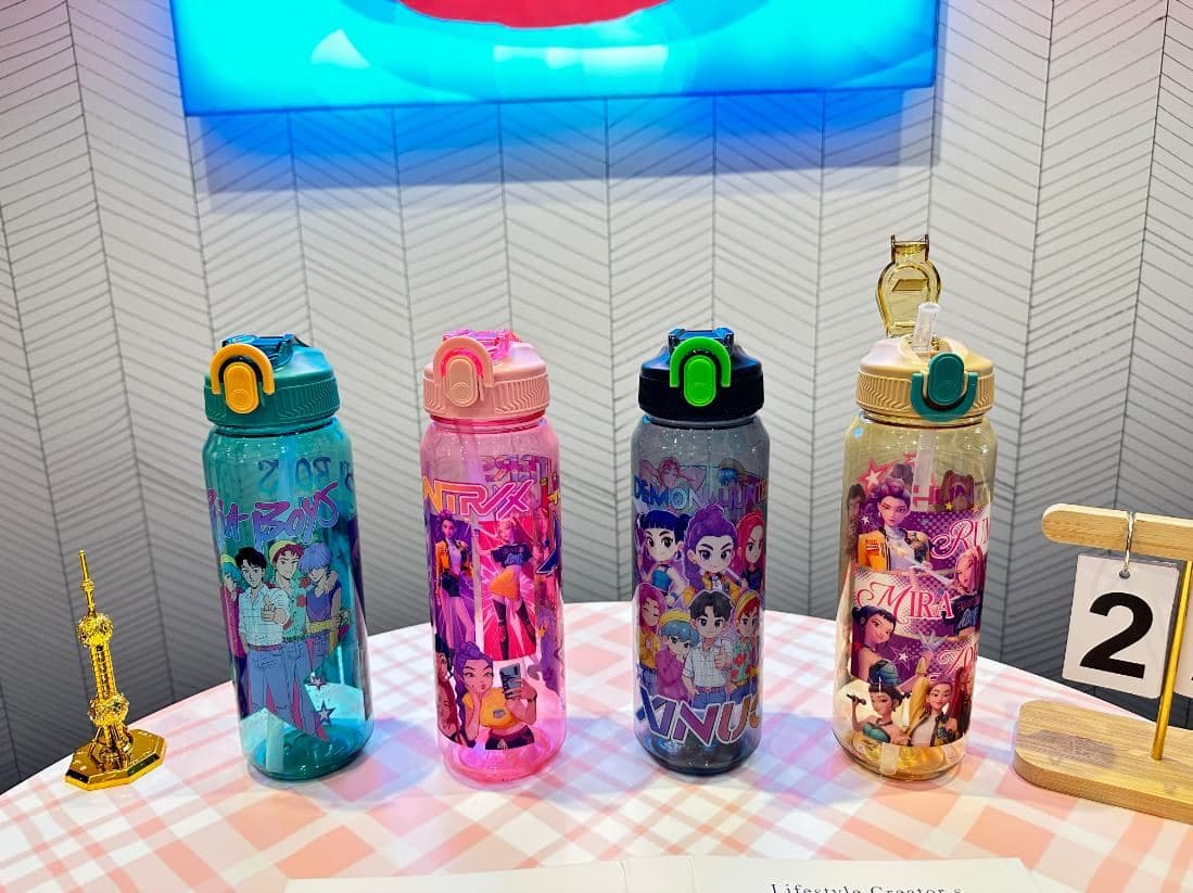 Plastic Water Bottle, 770 ml, PET, 24 x 7 cm, Ref. WB61110 7