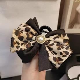 Leopard Print Bow Claw Clip with Pearl, 13 cm
