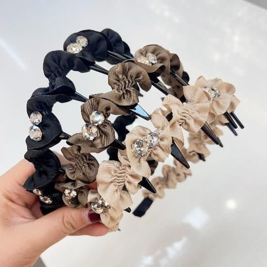 Flower Crystal Headband with Teeth, Brown and Cream