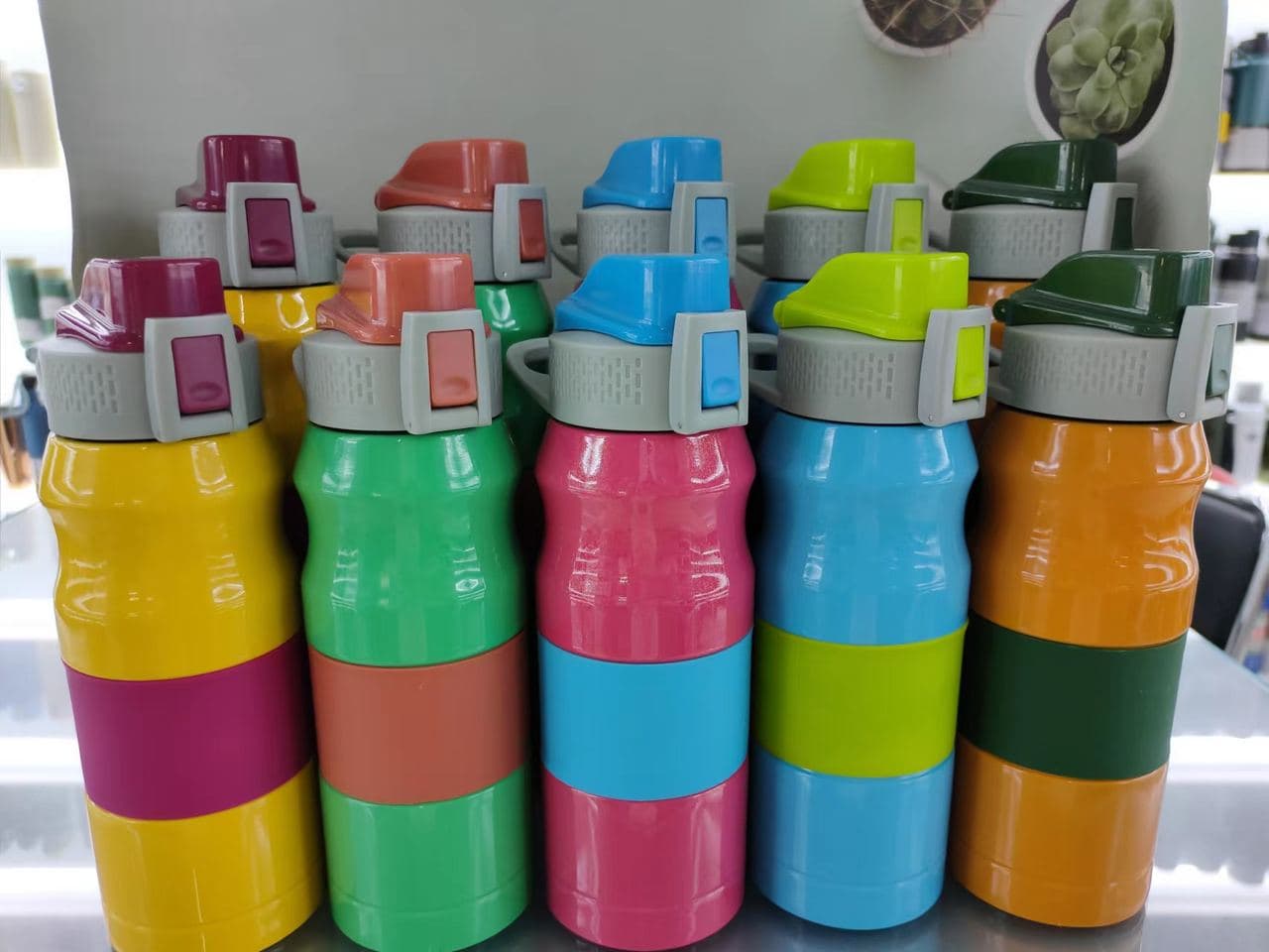 Diwangxin 5129 Single-Wall Sports Bottle, 680ml