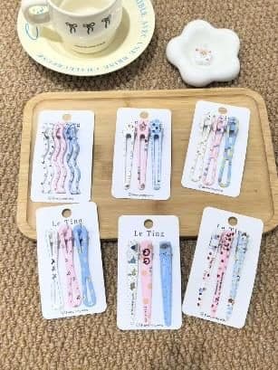 Ditsy Floral Thin Bar Snap Hair Clips