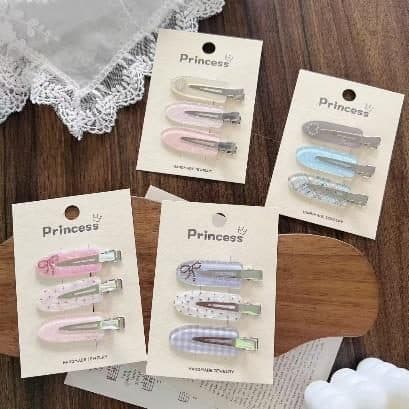 Pastel Gingham Snap Hair Clips, Princess Card