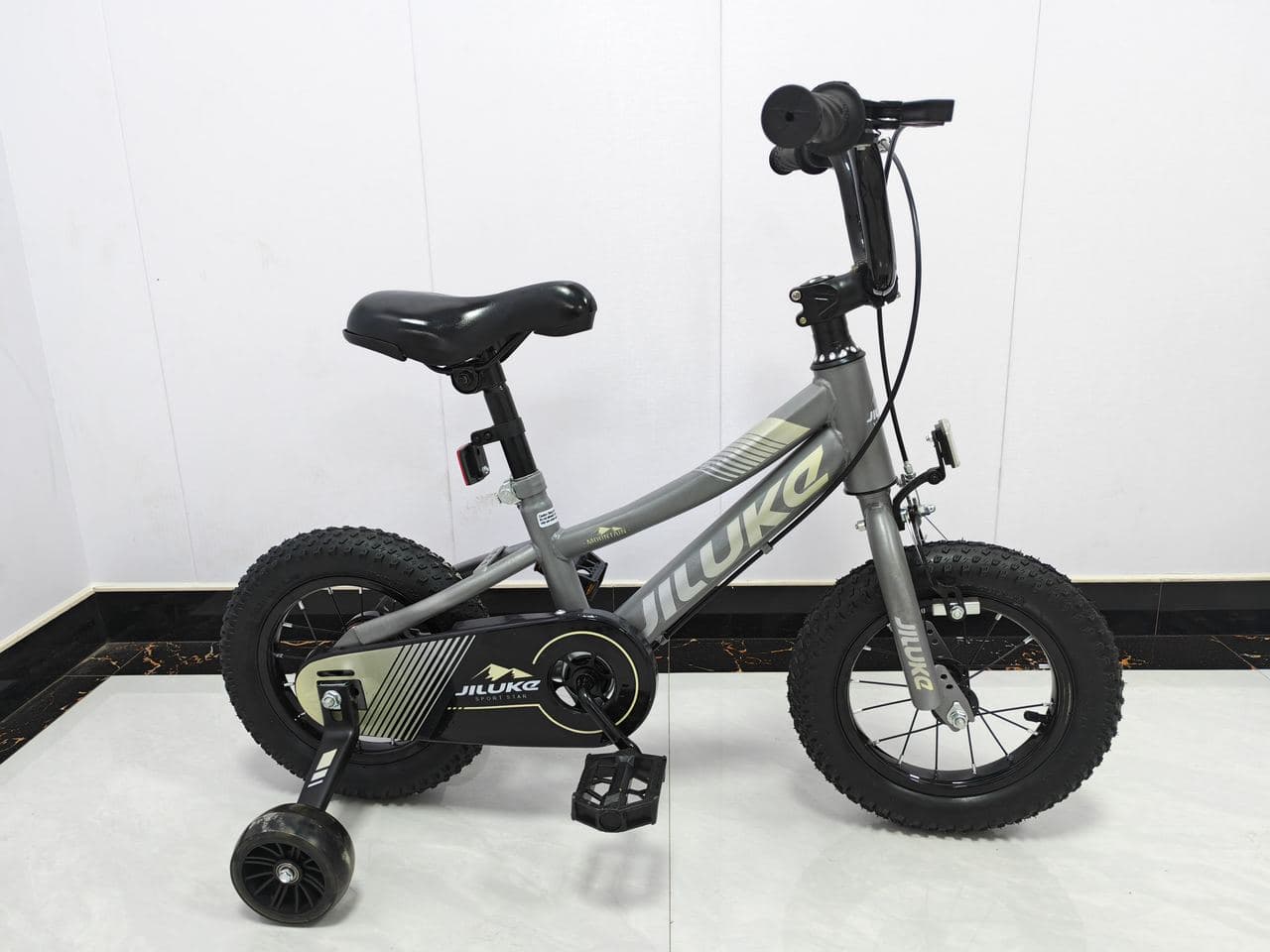 Jiluke YF Kids Bike, Navy with Mint Trim 3