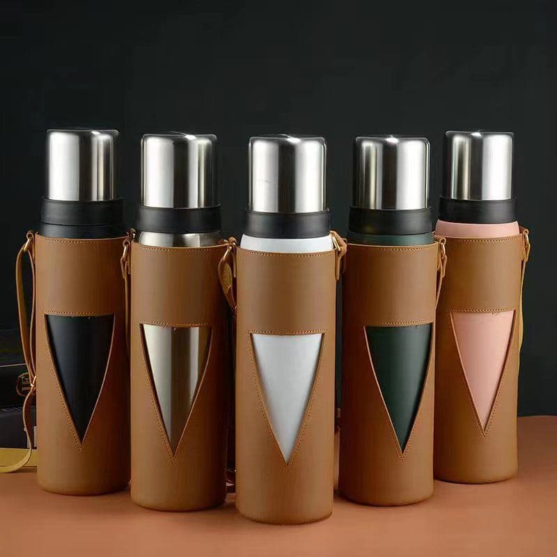 Diwangxin 5185 Vacuum Flask in Tan Leather Sleeve with Shoulder Strap