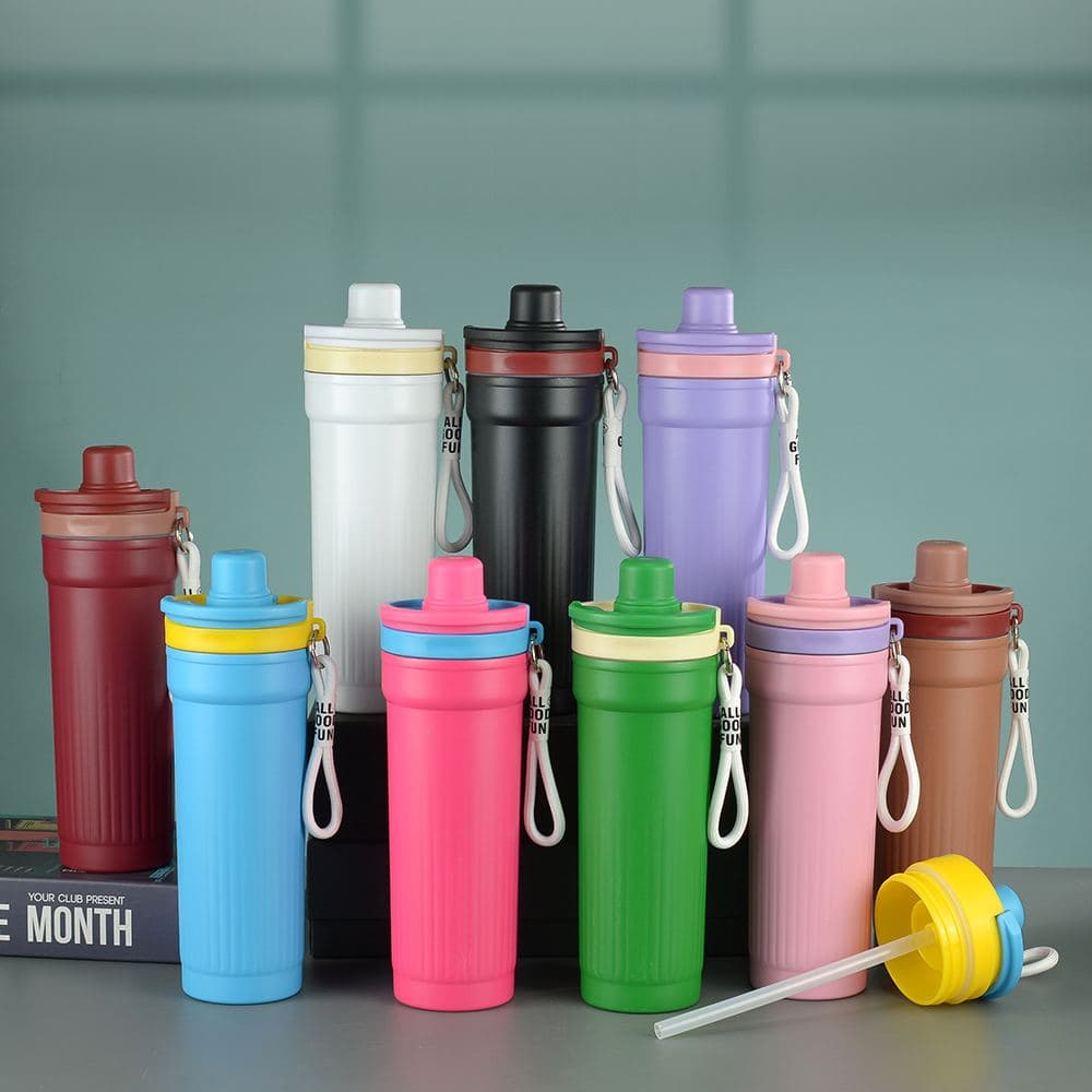 Diwangxin 5227 Sports Flask with Carabiner Lid, 680ml 2