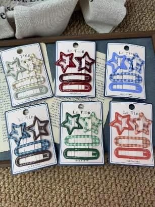 Bright Outline Star Snap Hair Clips, Blue and Red