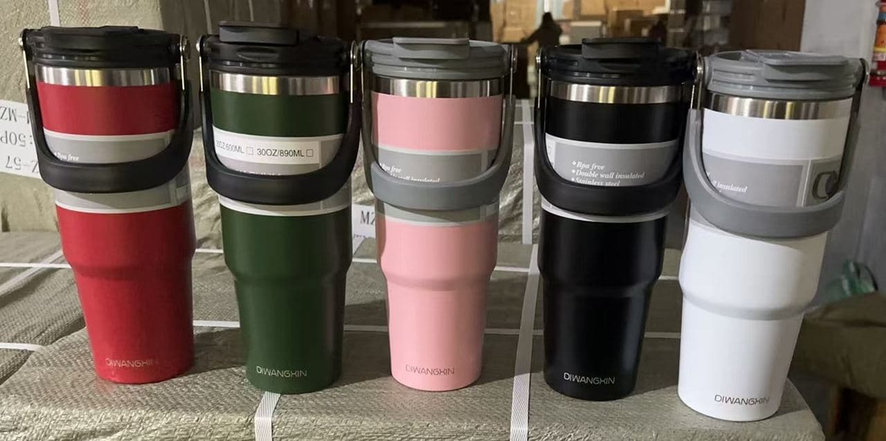 Diwangxin DWX-5194-2 Handled Tumbler with Grey Lid, 900ml