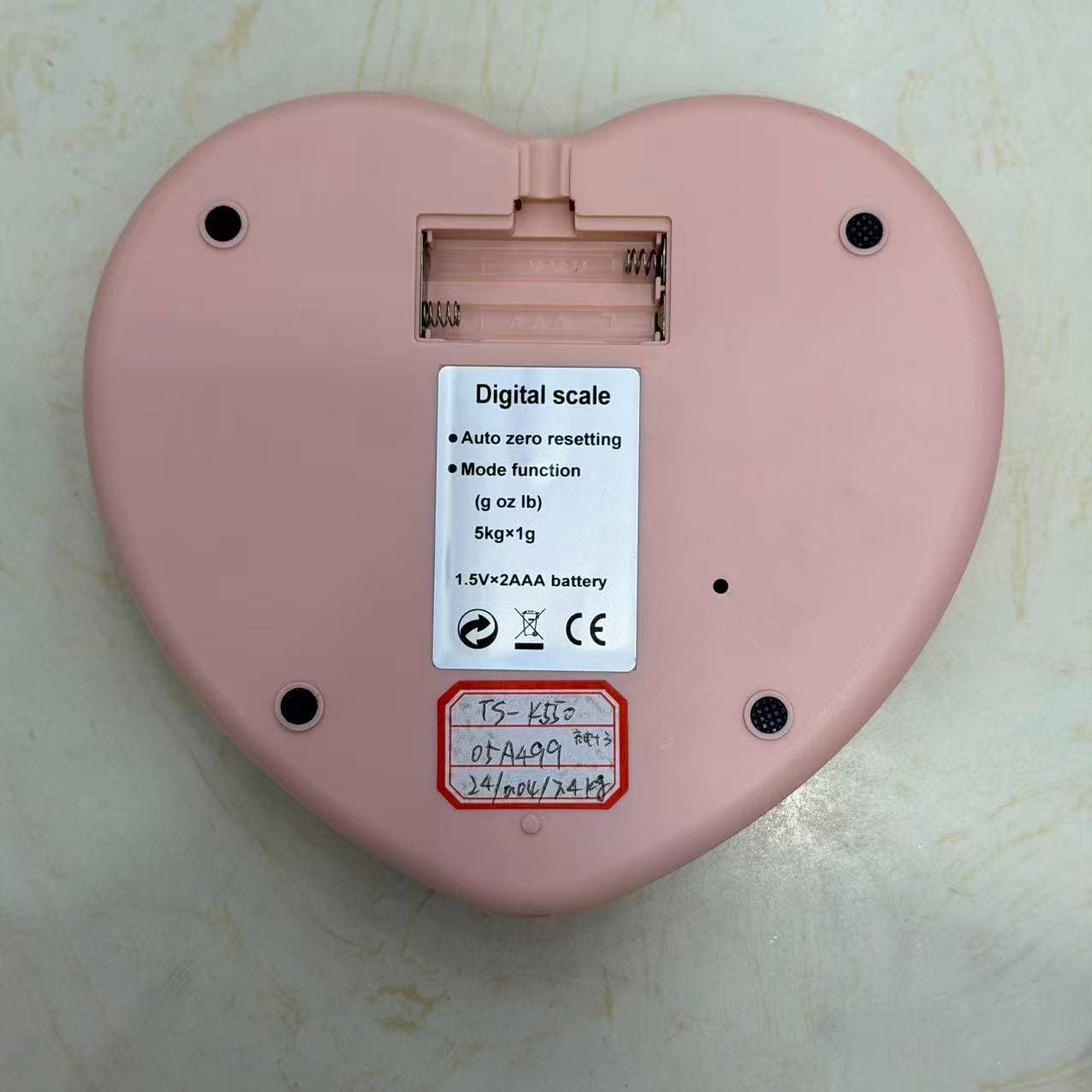 Heart-Shaped Kitchen Scale, Pink 4