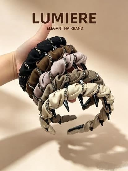 Knotted Headband with Teeth, Brown and Cream