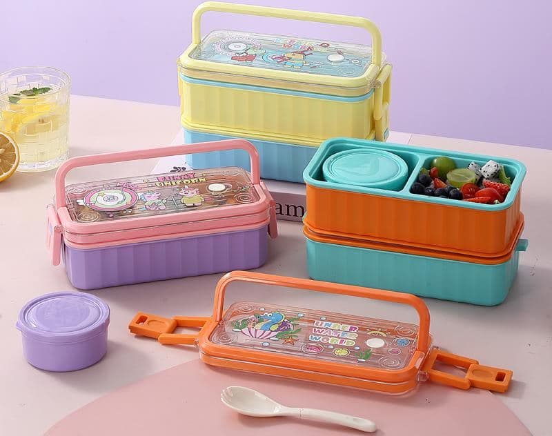 Capybara PP Plastic 3-Compartment Lunch Box, 19.7 x 14.5 x 6.3 cm, with Spoon and Fork