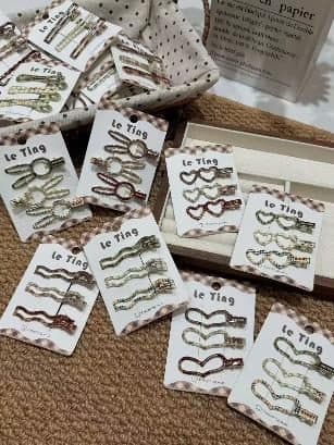 Khaki and Check Wavy Snap Hair Clips