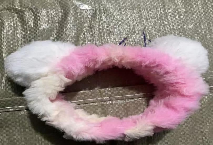 Cat Ear Spa Hair Band, White and Pink