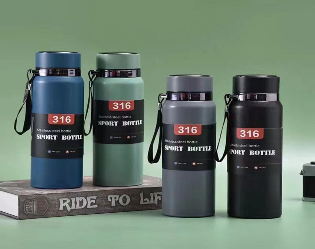 Stainless Steel Vacuum Flask, with Carry Strap, 800 ml, Ref. F137