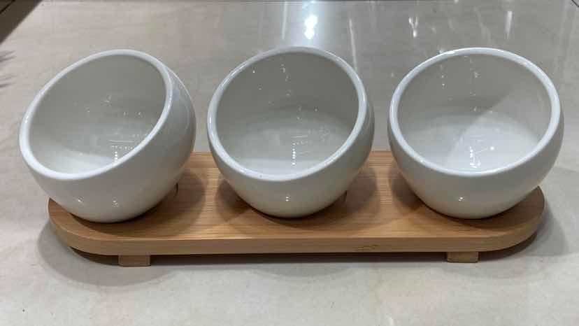 3-Piece Round Ceramic Bowl Set on Rectangular Bamboo Tray