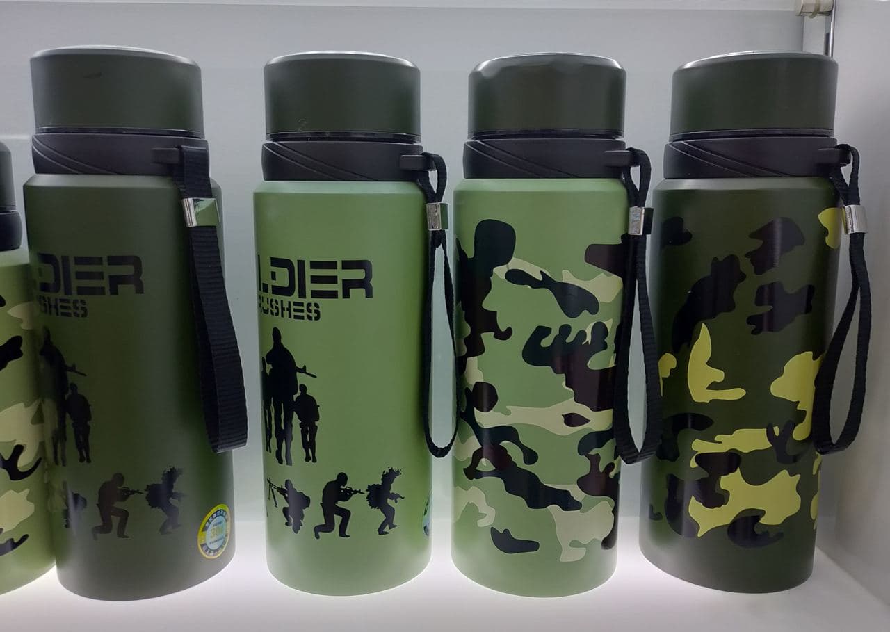Diwangxin 5007 Soldier Print Sports Flask, 750ml