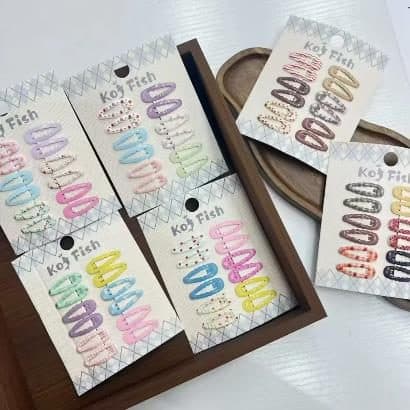 Ko9 Fish Pastel Outline Snap Hair Clips