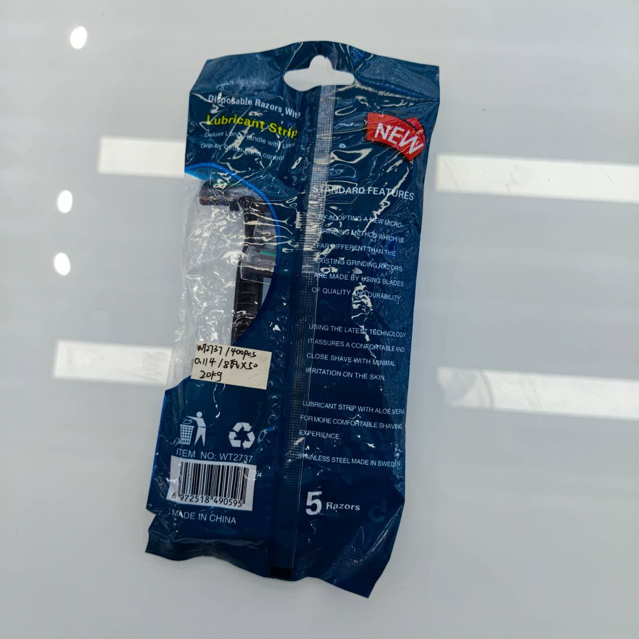 WeTell III Triple Blade Disposable Razors, Long Handle, 5-Pack 2