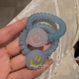 Smiley Coil Hair Tie, Grey