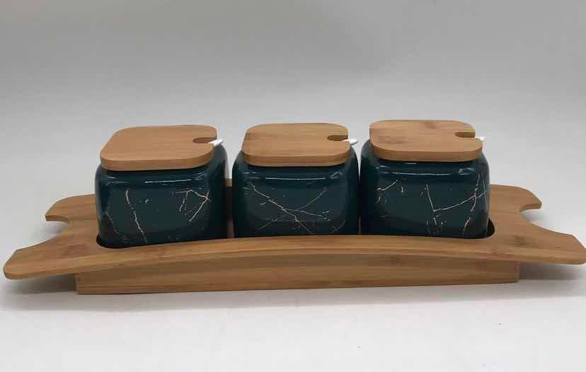3-Piece Marble-Effect Ceramic Condiment Jar Set on Curved Bamboo Stand, Dark Green