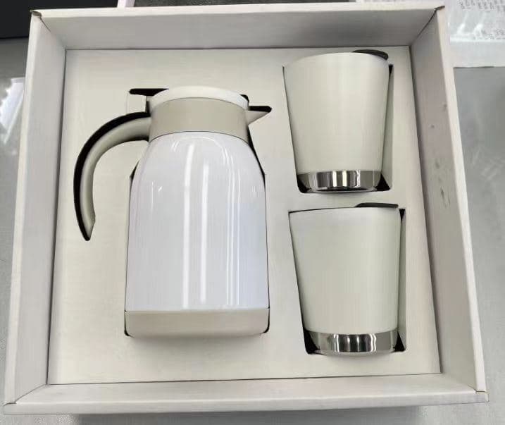 Diwangxin 5175 Coffee Pot Gift Set, 900ml Pot with Two 318ml Tumblers 3