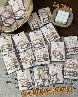 Retro Autumn Outline Snap Hair Clips, 6 cm