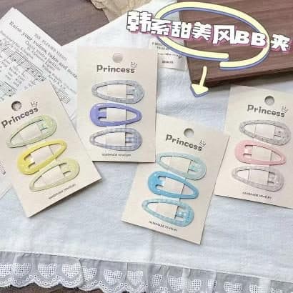 Pastel Oval Snap Hair Clips, Princess Card