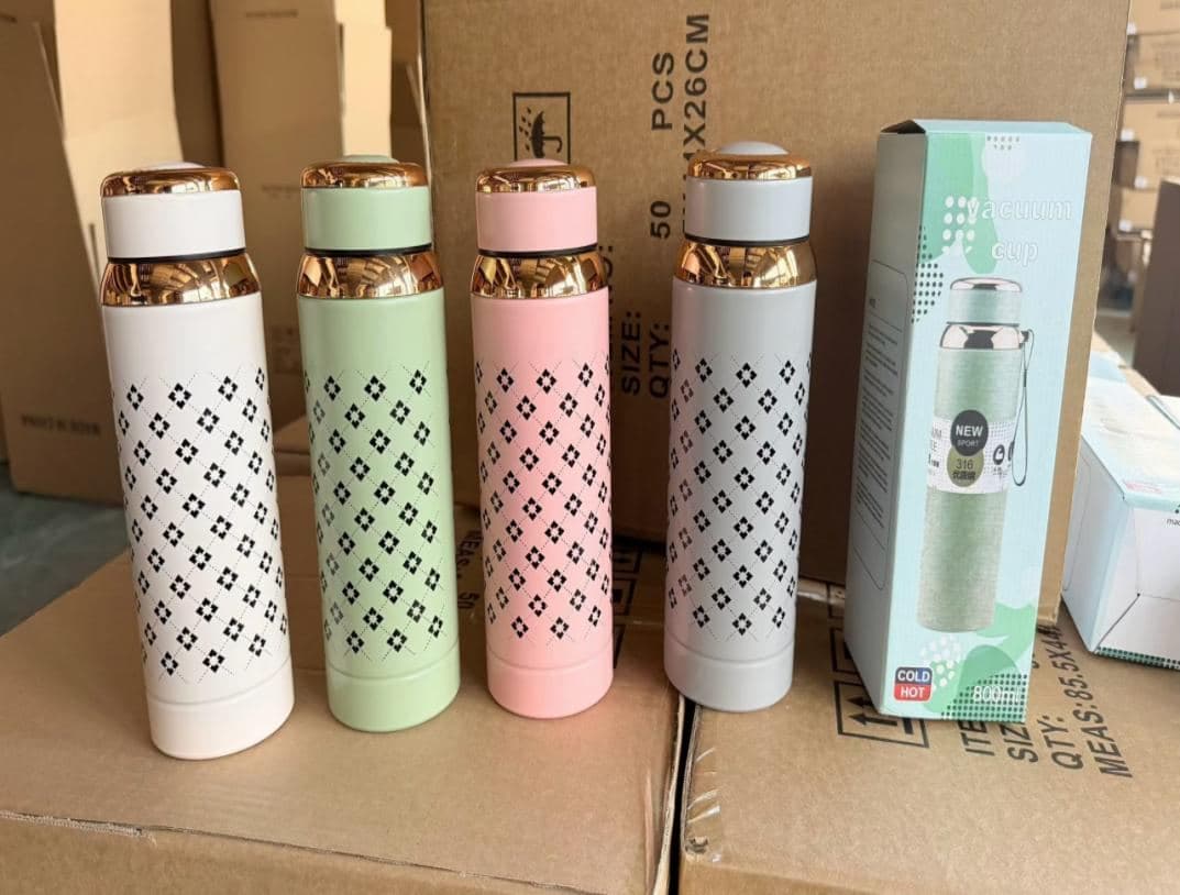 Stainless Steel Vacuum Flask, with Carry Strap, 800 ml, Ref. F096