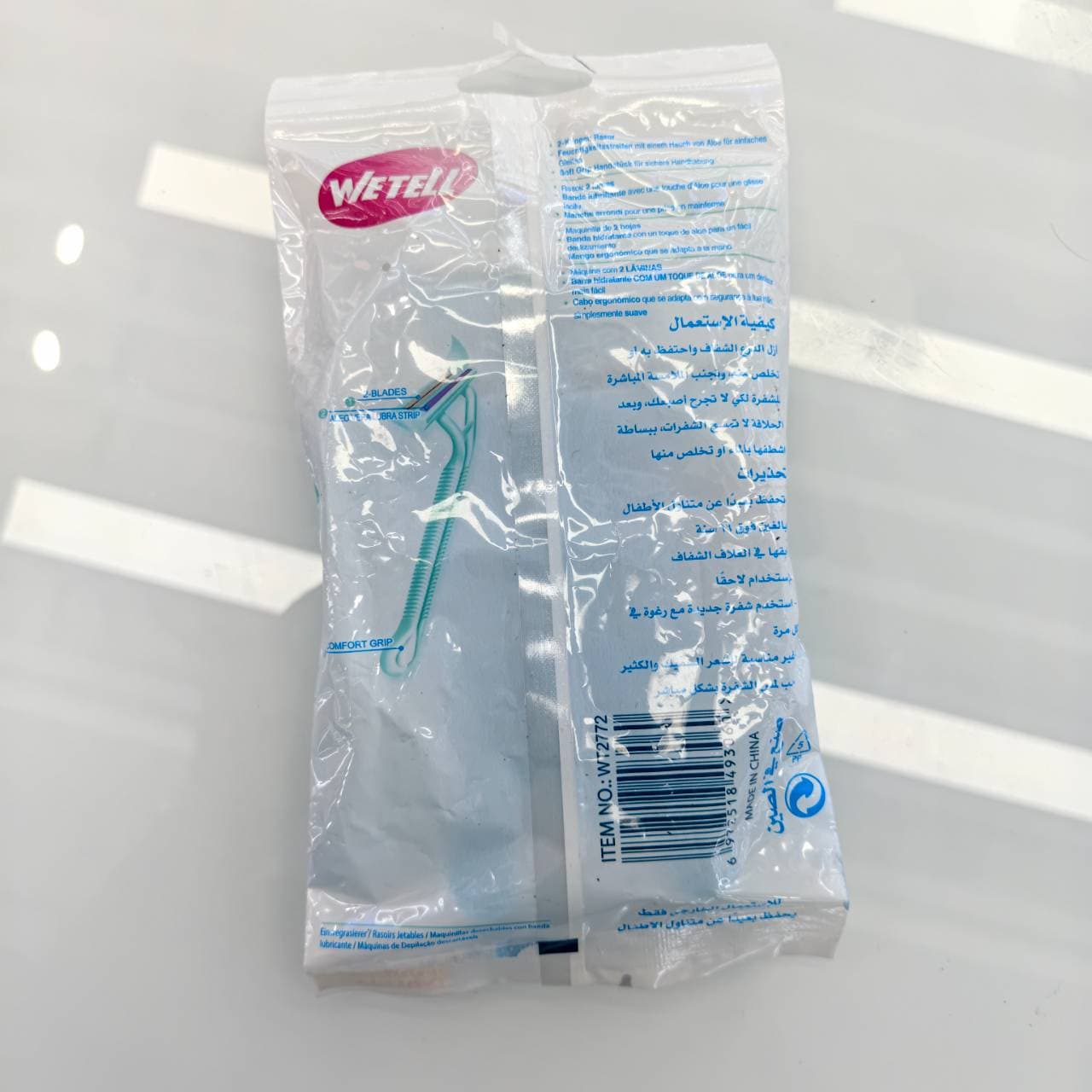 WeTell Disposable Twin Blade Razors, Aloe Strip, 4-Pack 2