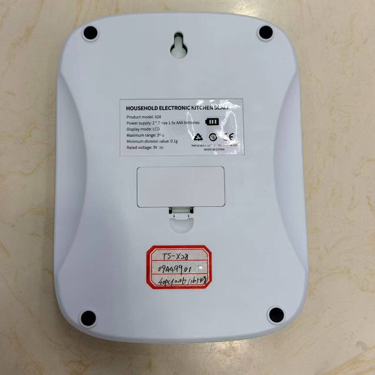 Kitchen Scale with Mint Green Platform 3
