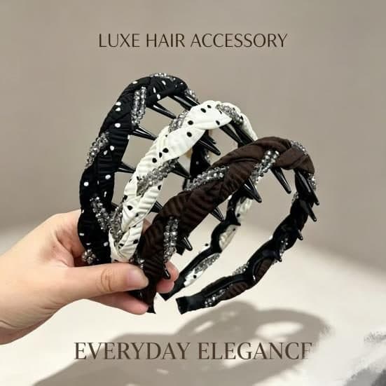 Ruffled Pearl Headband with Teeth, Black and Cream