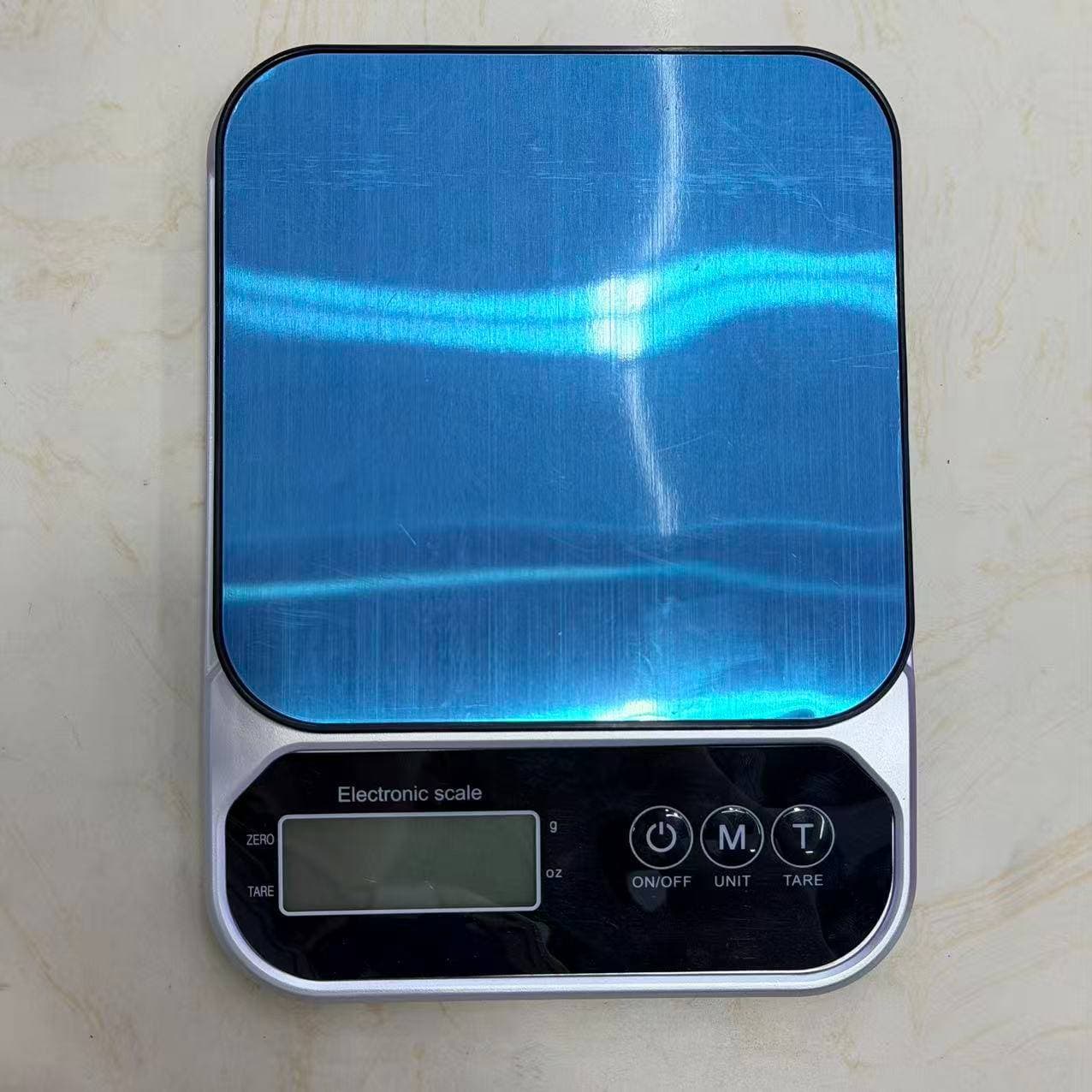 Kitchen Scale with Backlit Display