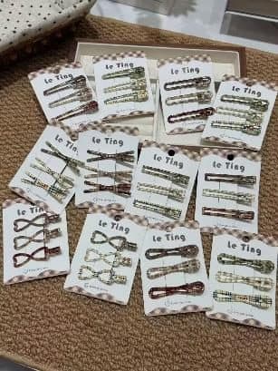 Cream Lace Effect and Check Snap Hair Clips