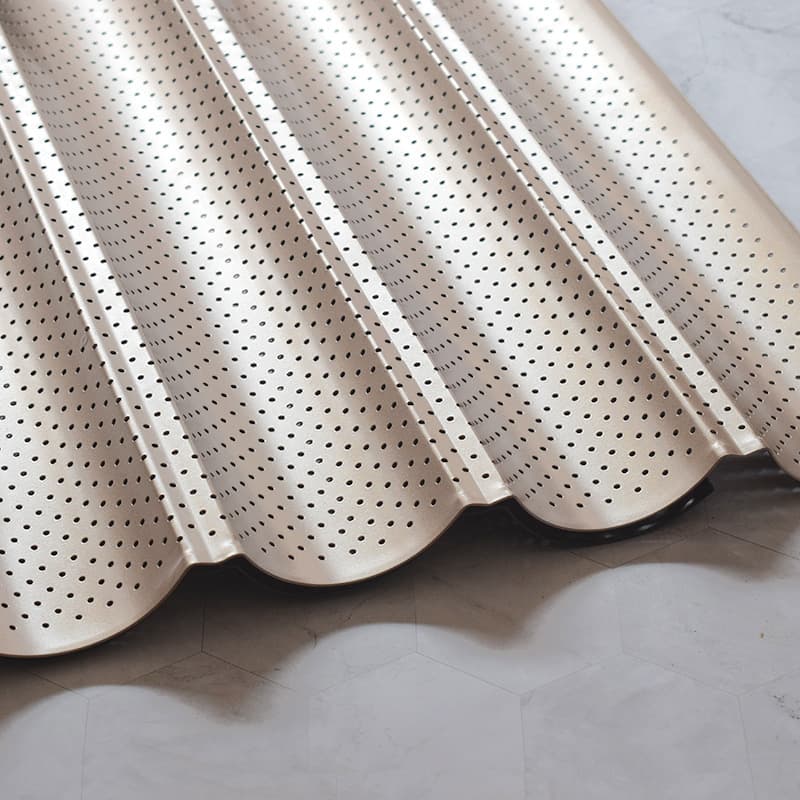 Non-Stick French Baguette Baking Tray, 4 Slots 4
