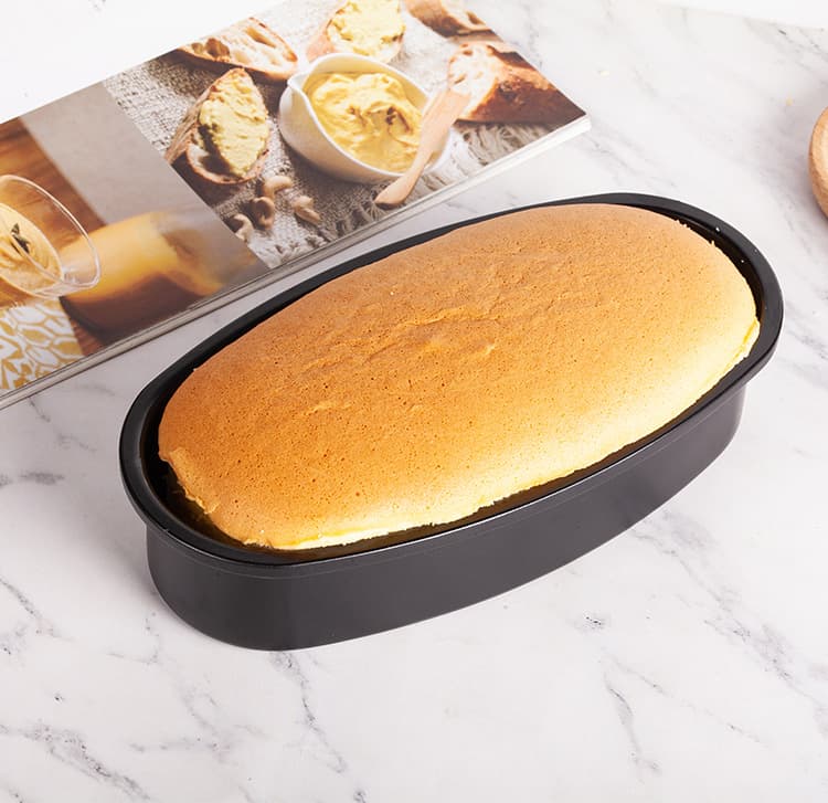 Golden Carbon Steel Non-Stick Oval Cheesecake Mould 8