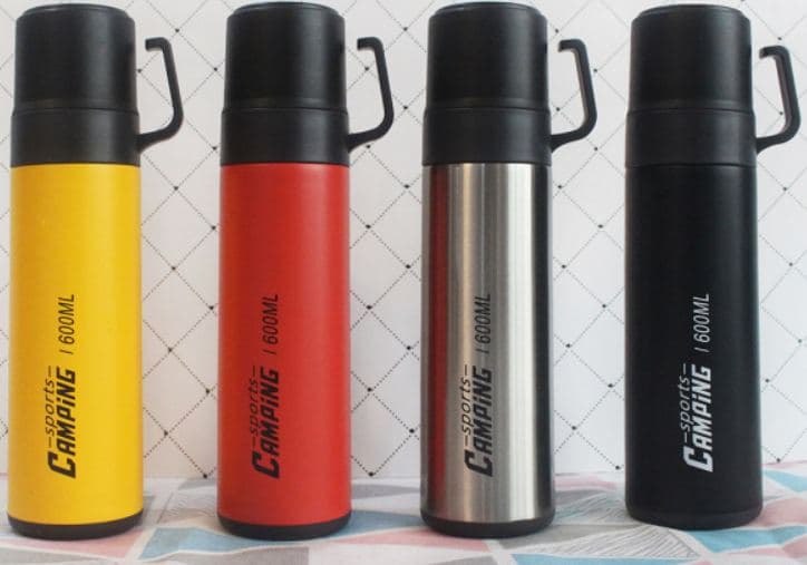 Diwangxin 922 Sports Camping Flask with Cup Lid, 600ml