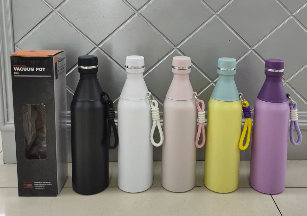 Diwangxin SW-1923 Cola-Shape Bottle with Rope Strap, 600ml