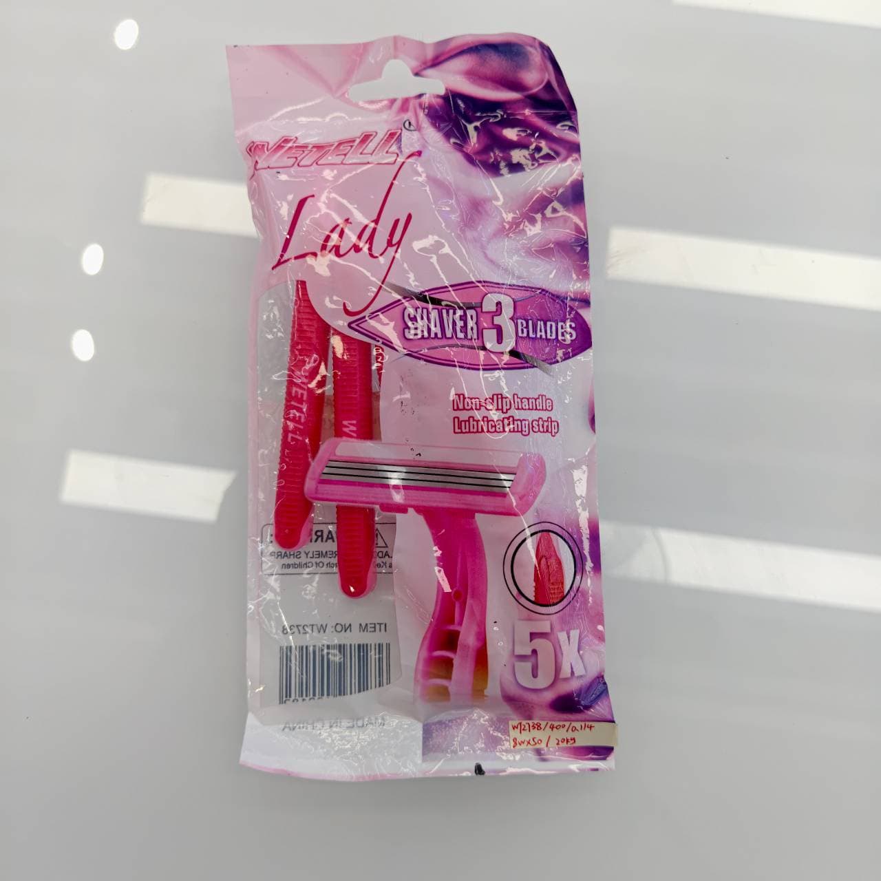 WeTell Lady Triple Blade Disposable Razors for Women, Non-Slip Handle, 5-Pack