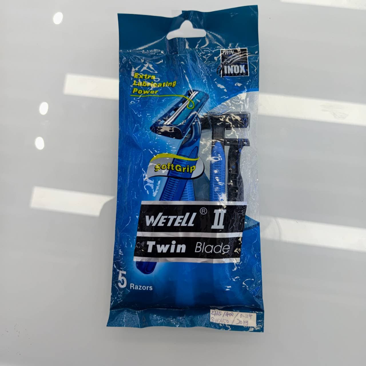 WeTell II Twin Blade Disposable Razors, Long Soft Grip Handle, Aloe, 5-Pack